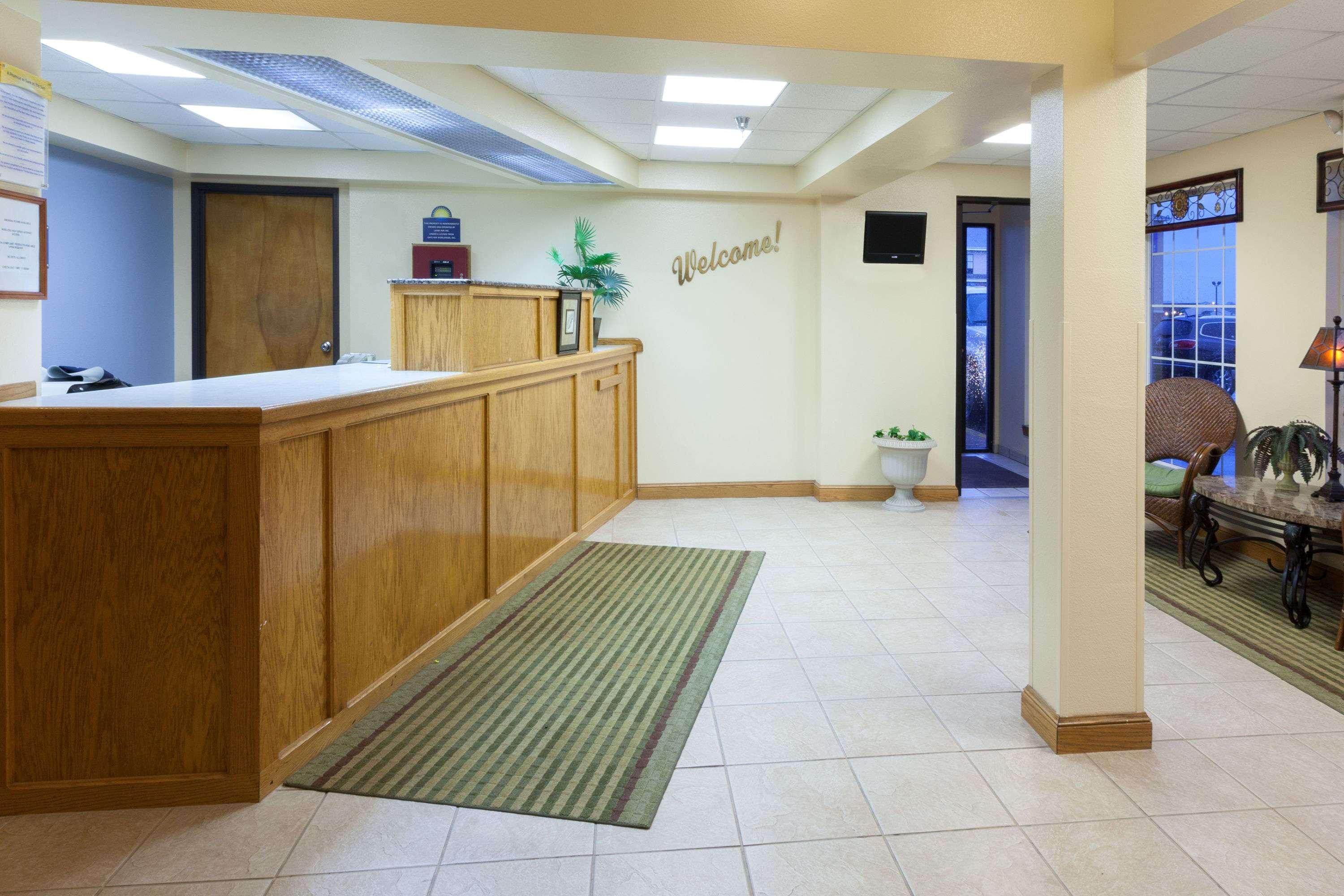 Days Inn By Wyndham Shawnee Ngoại thất bức ảnh